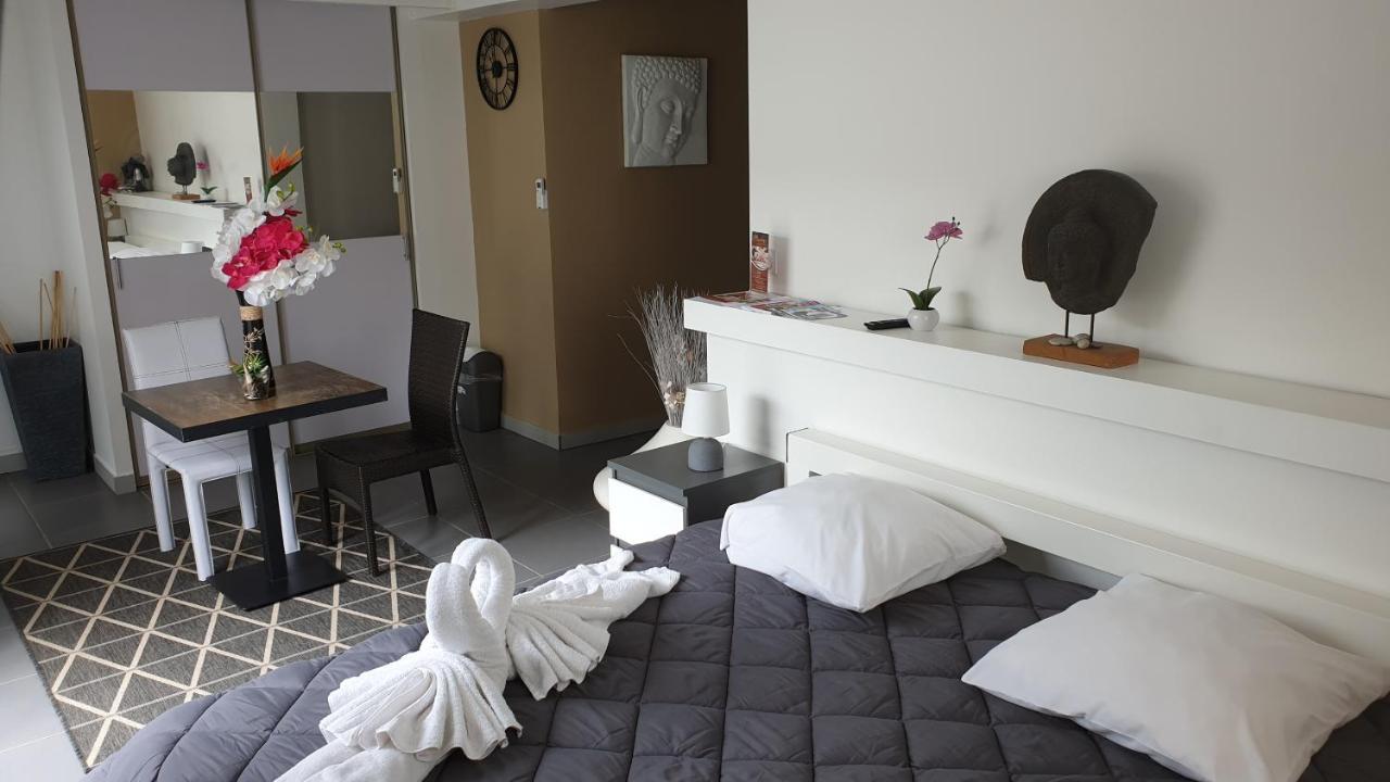 Mas La Farelle Chambre D'Hote,Fitness & Salle De Jeux Gratuite & Spa En Supplement 尼姆 外观 照片