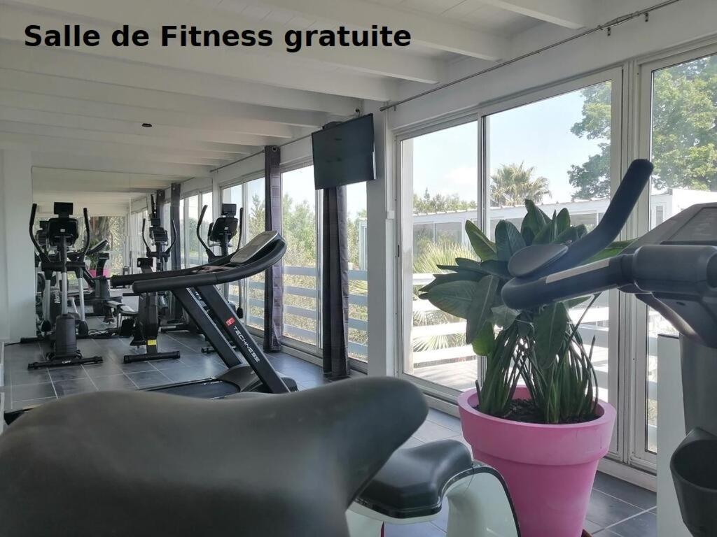 Mas La Farelle Chambre D'Hote,Fitness & Salle De Jeux Gratuite & Spa En Supplement 尼姆 外观 照片